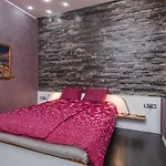 Champs-Élysées Sofia | 2-BDR, 2-BTHR Tsar Simeon Suite