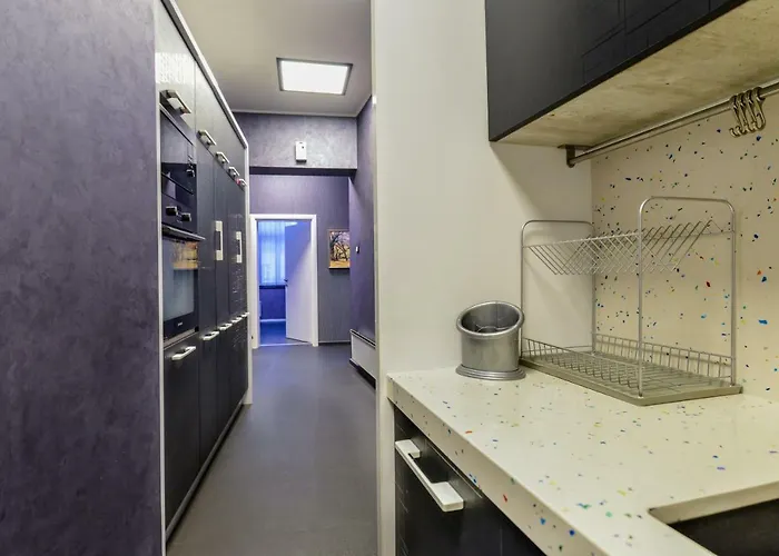 Champs-Élysées Sofia | 2-BDR, 2-BTHR Tsar Simeon Suite